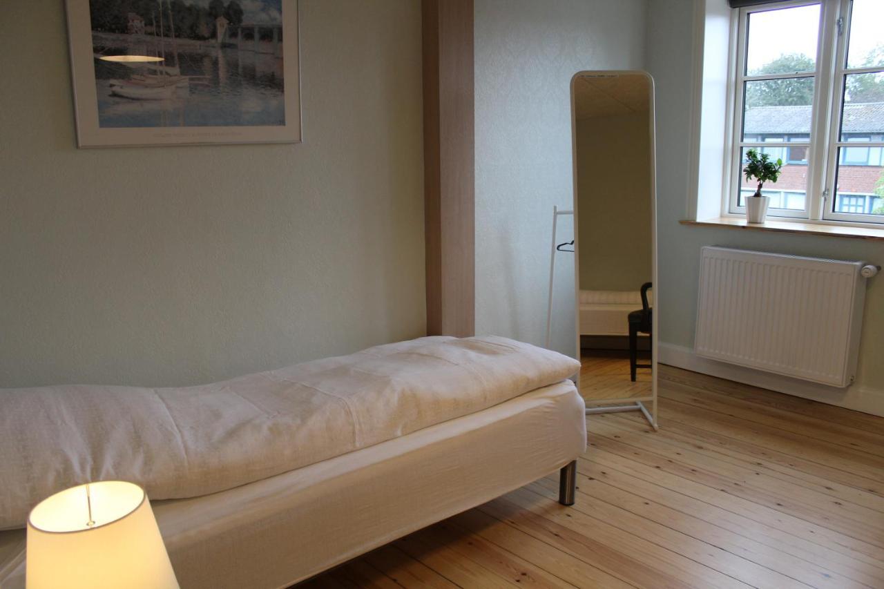 Lintrup B&B Екстер'єр фото